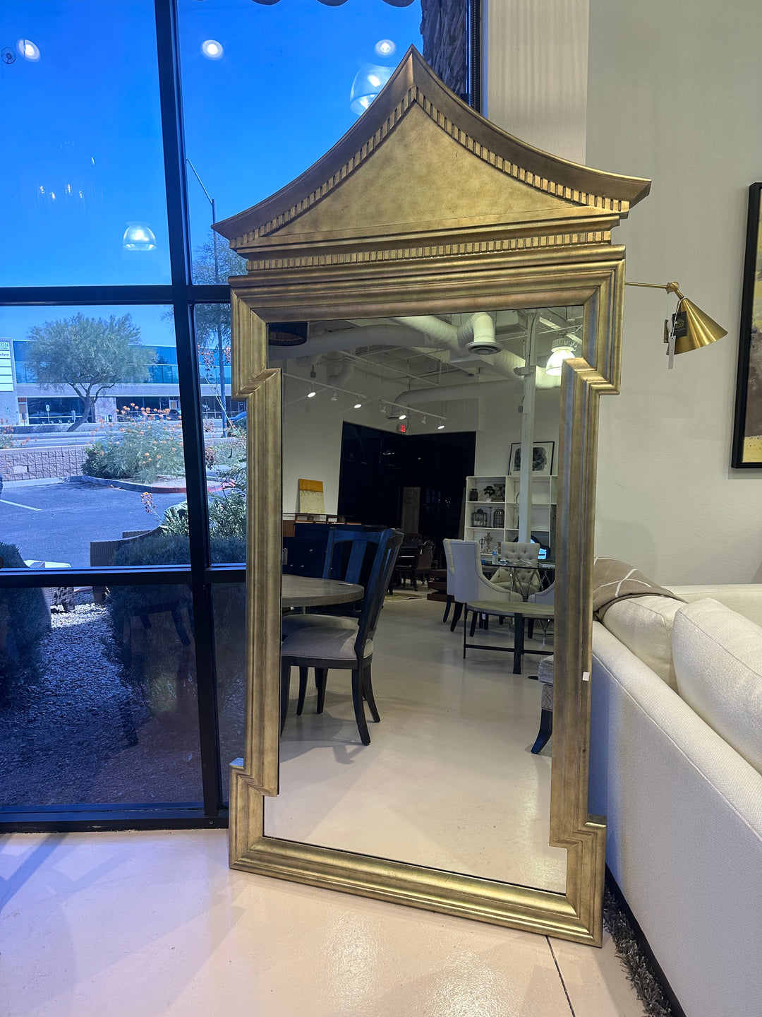 Global View Fincastle Floor Mirror