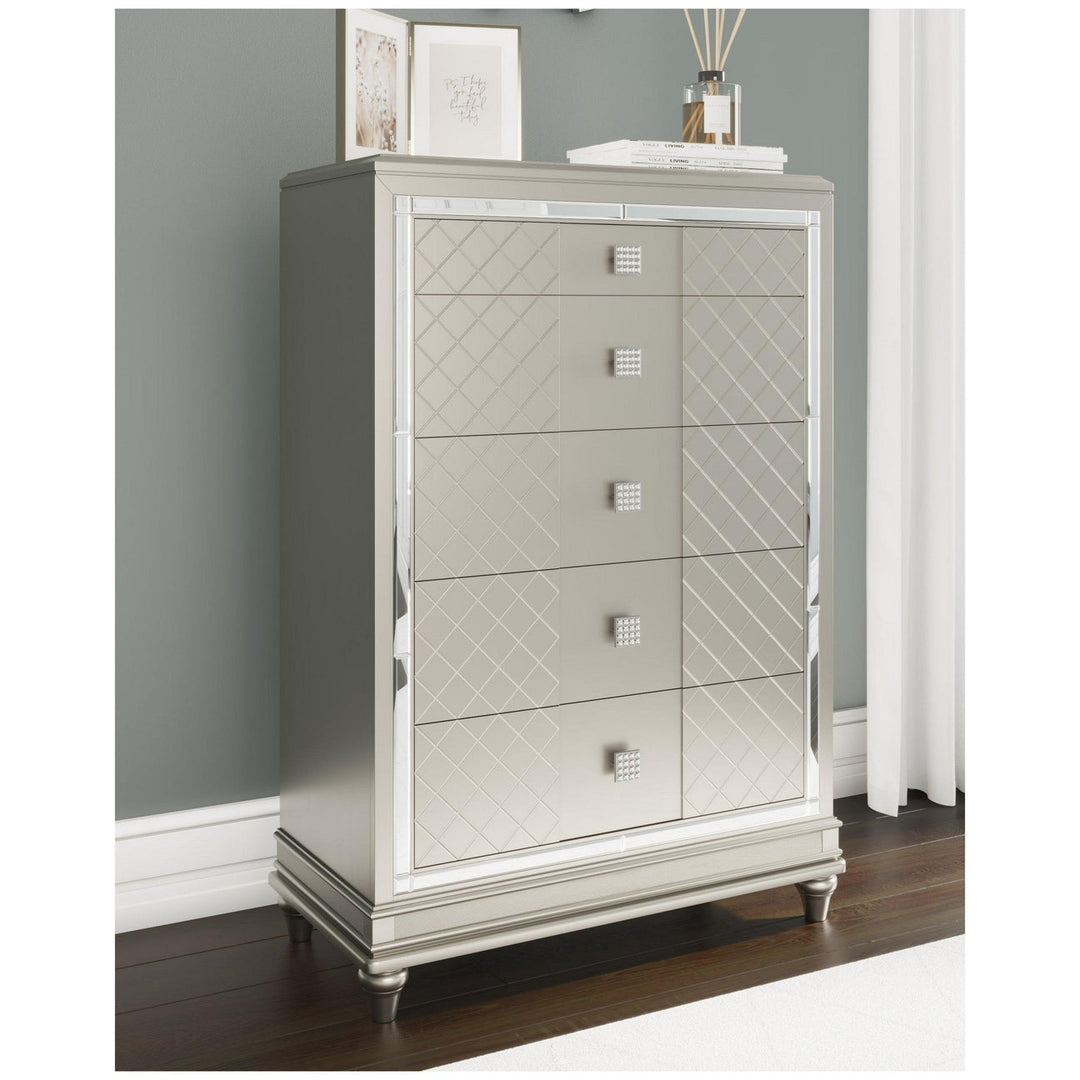 New Ashley Chevanna Chest of Drawers Dresser